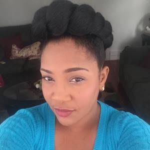 Meet your Posher, Alecia